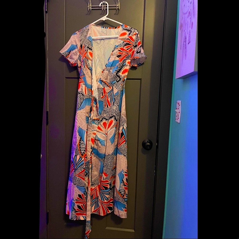 Maxi tied dress. Size M.